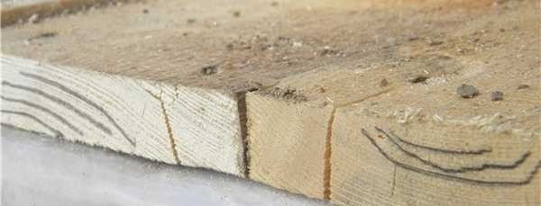 Wood beam crack