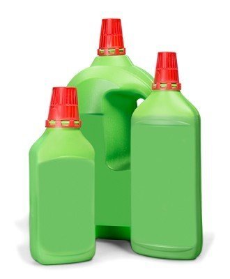 Красная бутылочка с зеленой крышкой