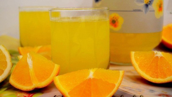 Свежевыжатые соки апельсин